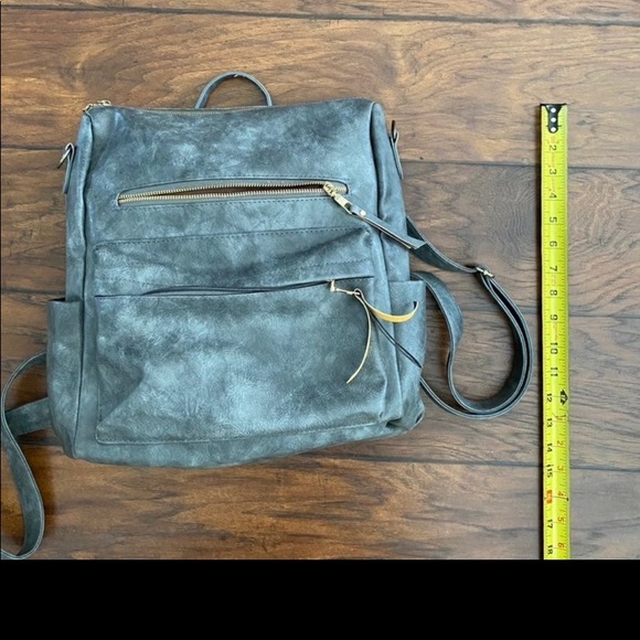 Cute versatile backpack - Picture 6 of 10